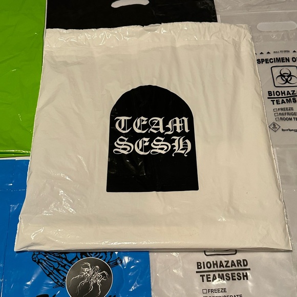 Bones x TeamSesh x Team Sesh - Picture 1 of 1
